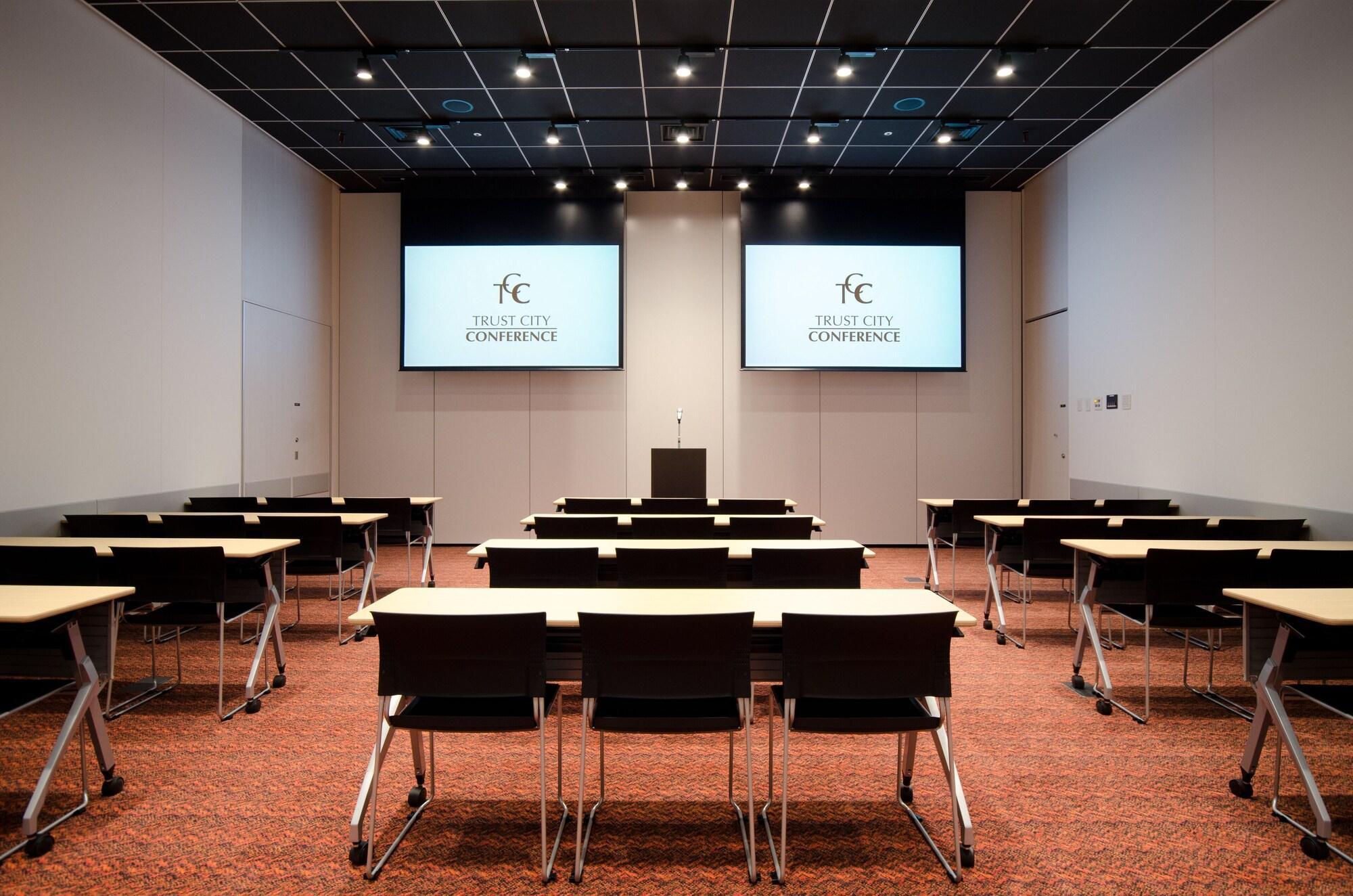 Courtyard By Marriott Tokyo Station Hotel Exterior photo