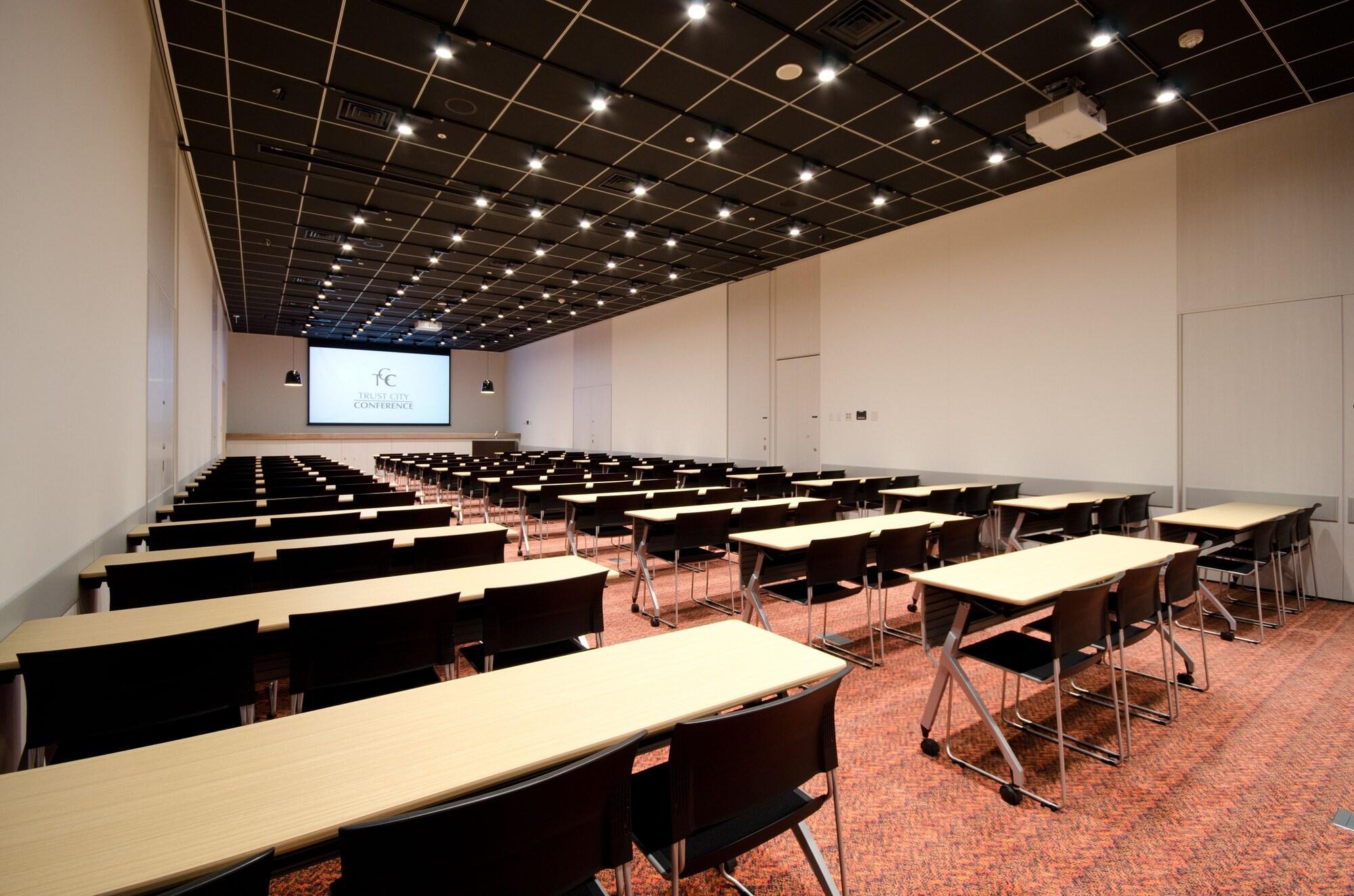 Courtyard By Marriott Tokyo Station Hotel Exterior photo